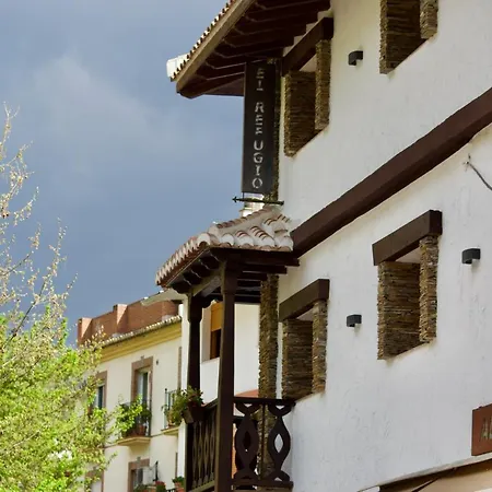 El Refugio Hotel 2*